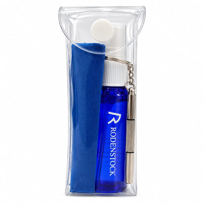 Eyeglass lens cleaning fluid